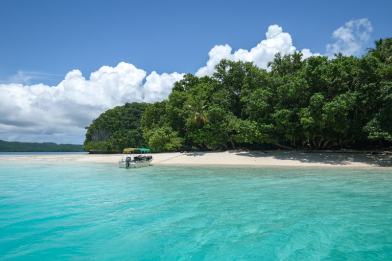 Rock Islands Palau Boat Tour: Milky Way & Long Beach